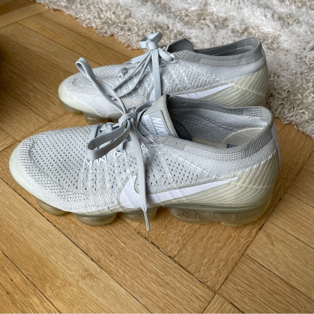Nike Vapormax White Flyknit